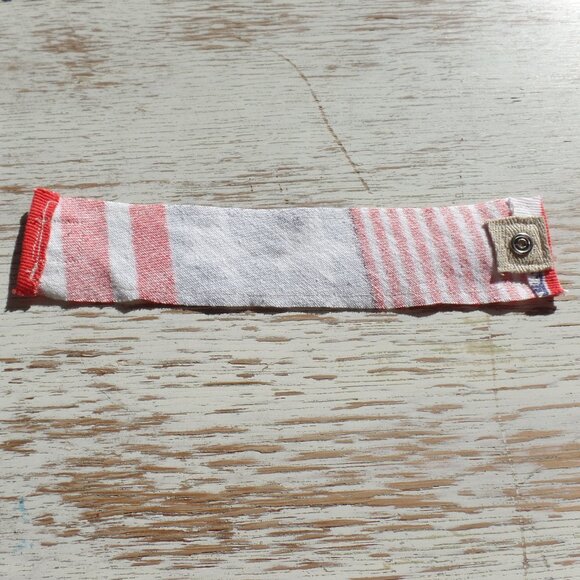 Hand Crafted Wrist Swag Bracelet - Picture 4 of 7